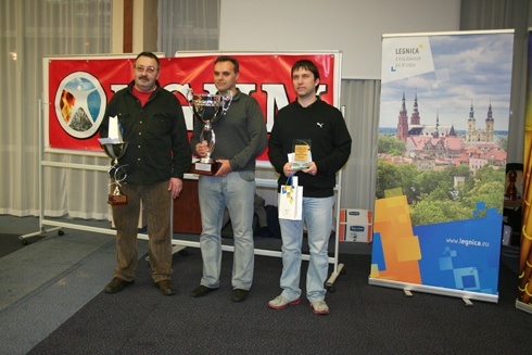 W Legnicy szachowali arcymistrzowie